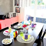 L'eden Orly Aeroport Guest house